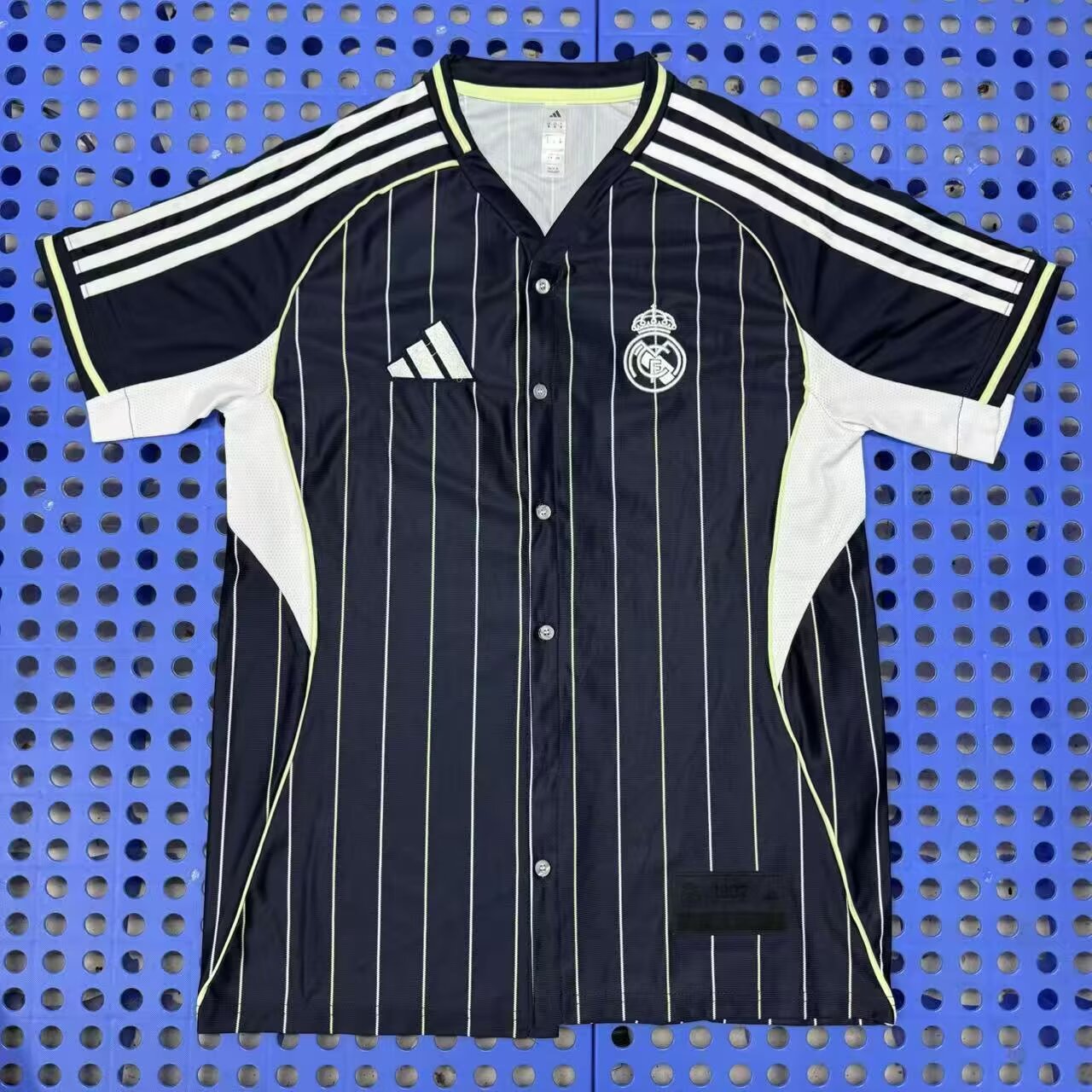 Fans Version 25/26 Real Madrid baseball jersey in royal blue