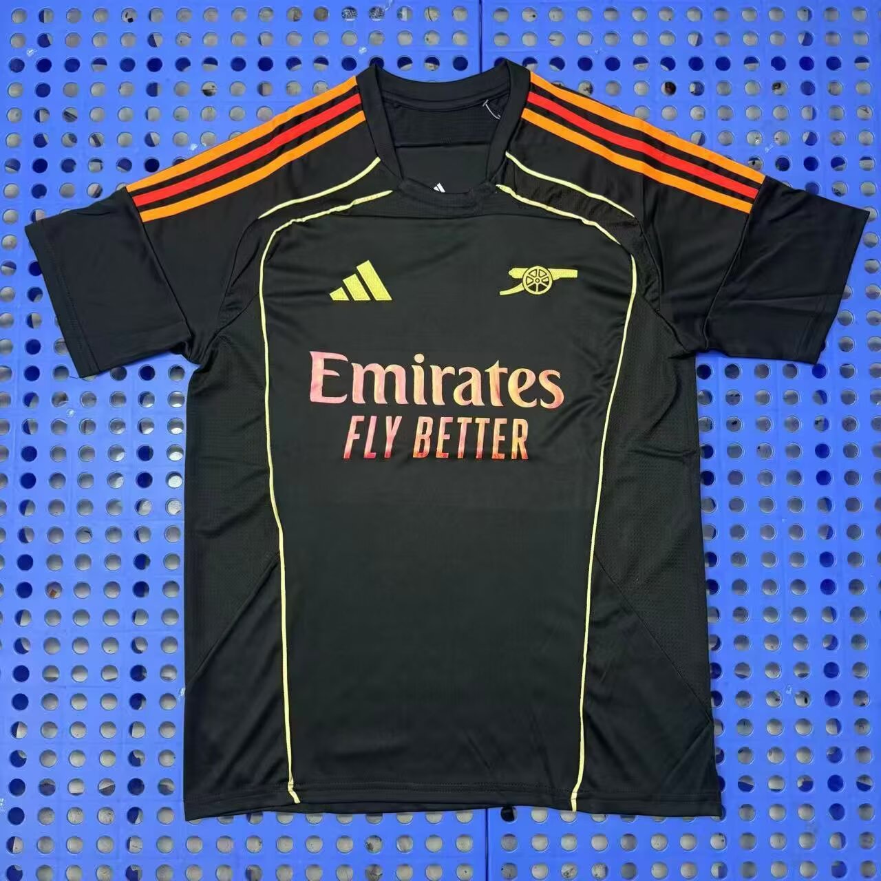 Fans Version 25/26 Arsenal co-branded black