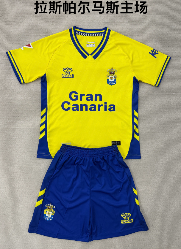 Adults kits 25/26 Las Palmas home