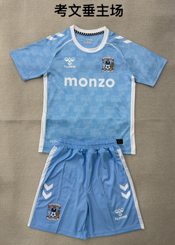 Adults kits 25/26 Coventry home