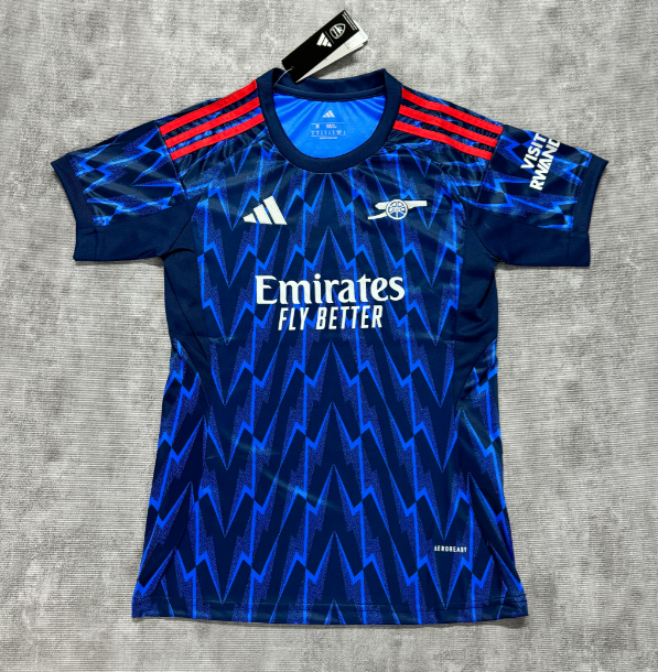 Fans Version 25/26 Arsenal away women