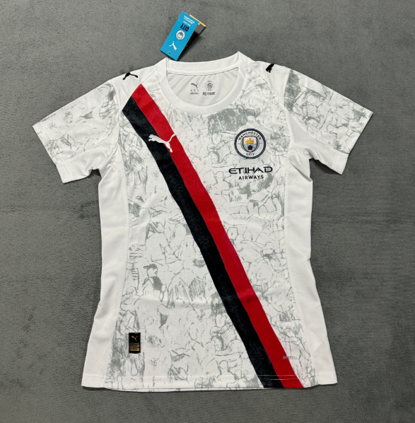 Fans Version 25/26 Manchester City away women