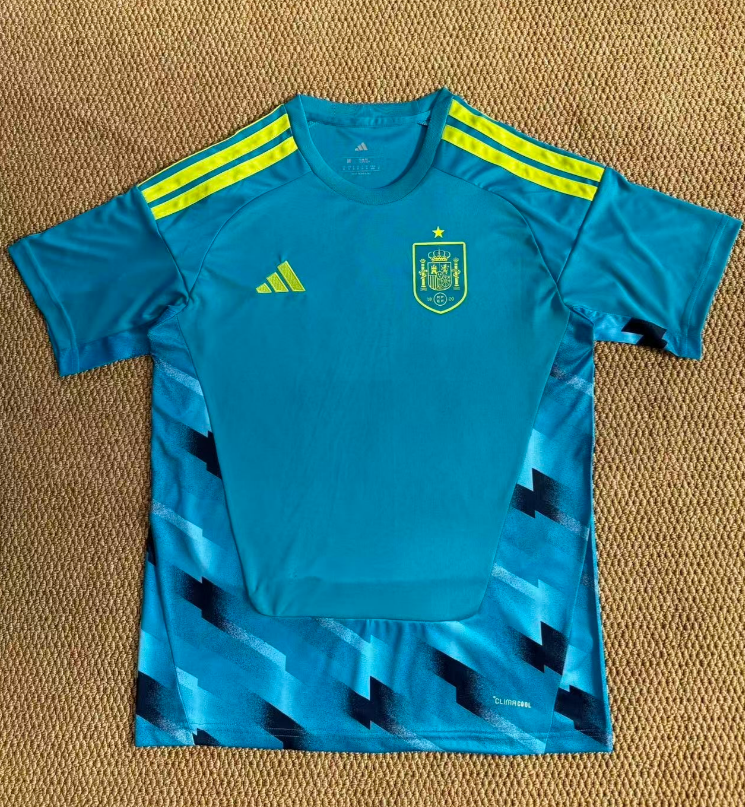 Fan version 2026 Spanish goalkeeper