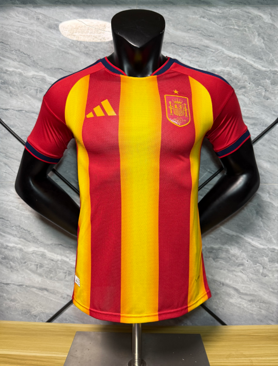 Player Version 26/27 Spain Special Edition in Red and Yellow 