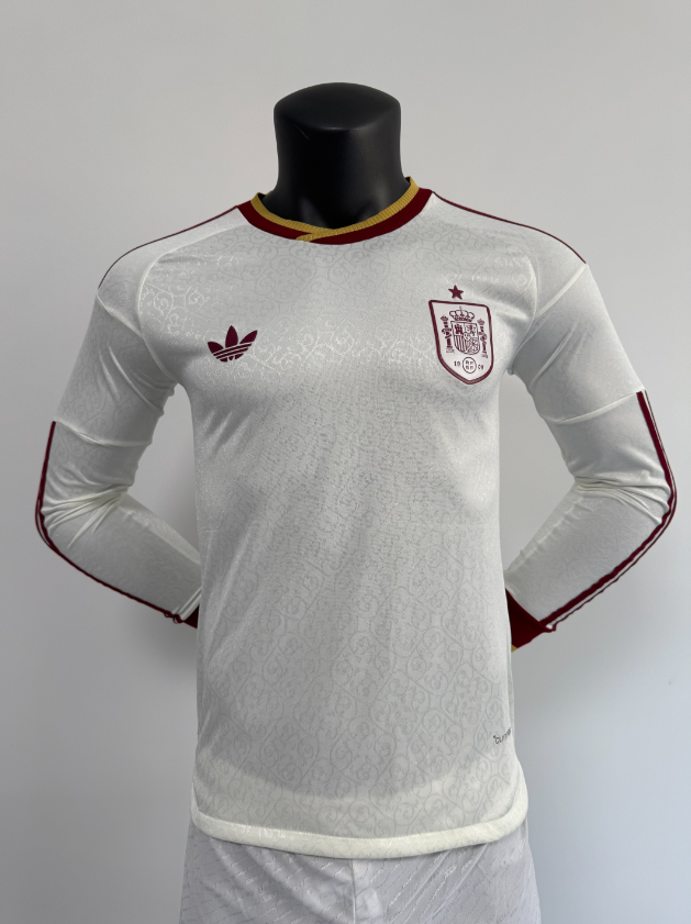 Player Version 26/27 Spain away long sleeved