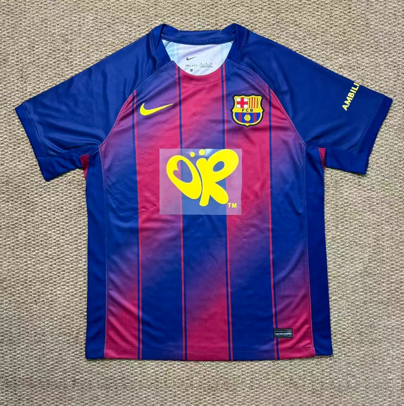 Fan version 25/26 Barcelona home special edition (with advertisement)
