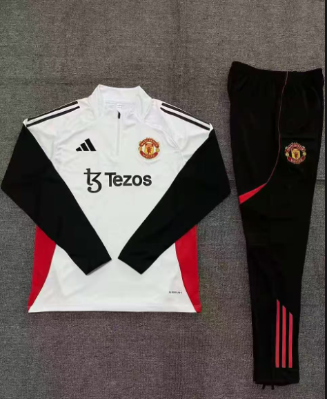 25/26Kid half Manchester United white Tracksuit Kits