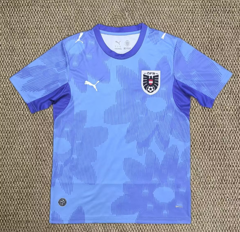 Fans Version 26/27 Austria Second Away