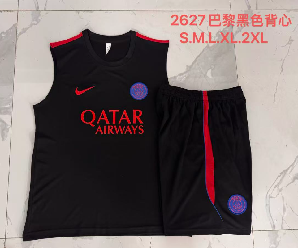 26/27 Vest Paris black (Paired with red) suit