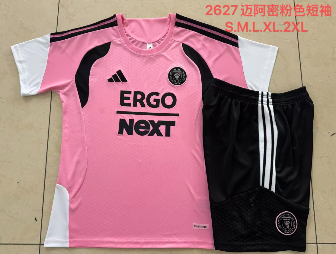 26/27 Adults INTER MIAMI pink Training Kits