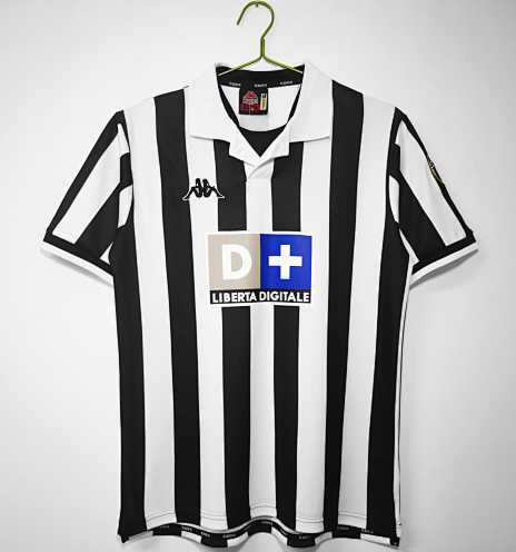 Retro 1998/99 Juventus home 8A