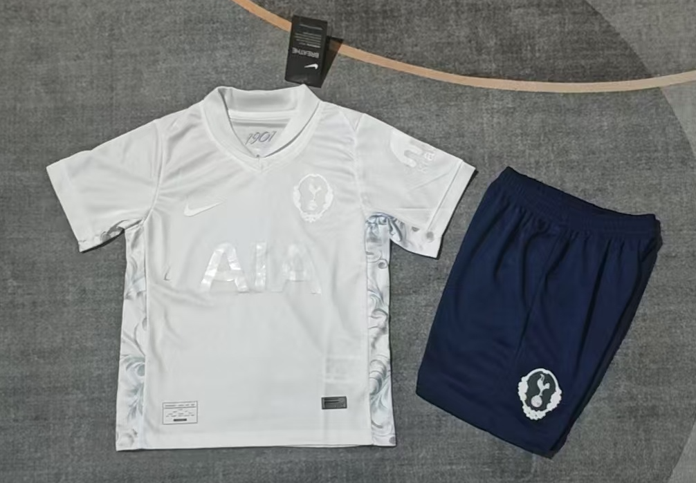  kids Kits 26/27 Tottenham 125th Anniversary