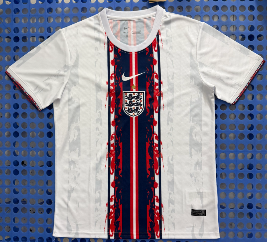 Fans Version 26/27 England White Commemorative Edition