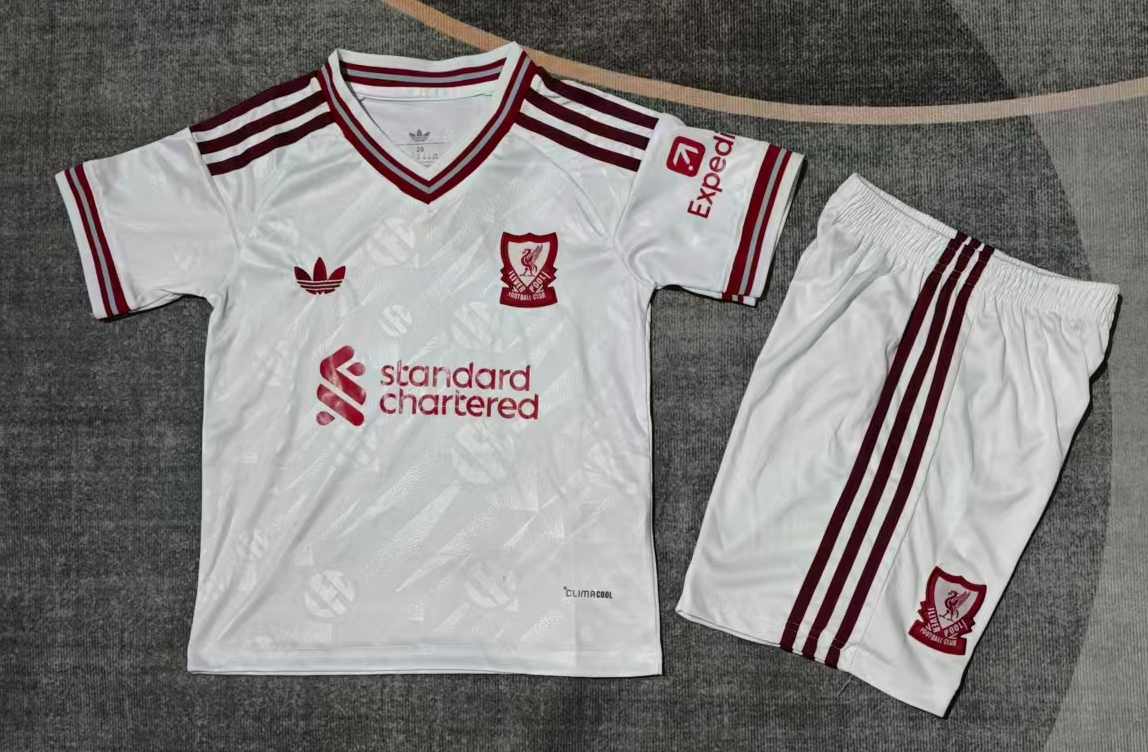 kids Kits 26/27 Liverpool away
