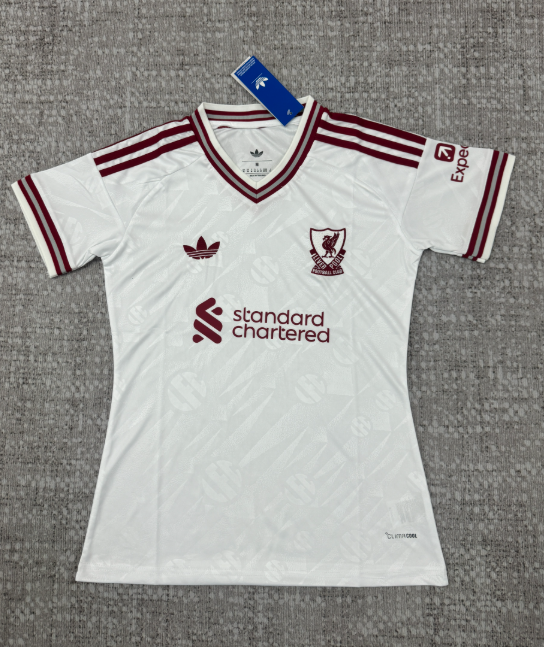 Fans Version 26/27 Liverpool away women