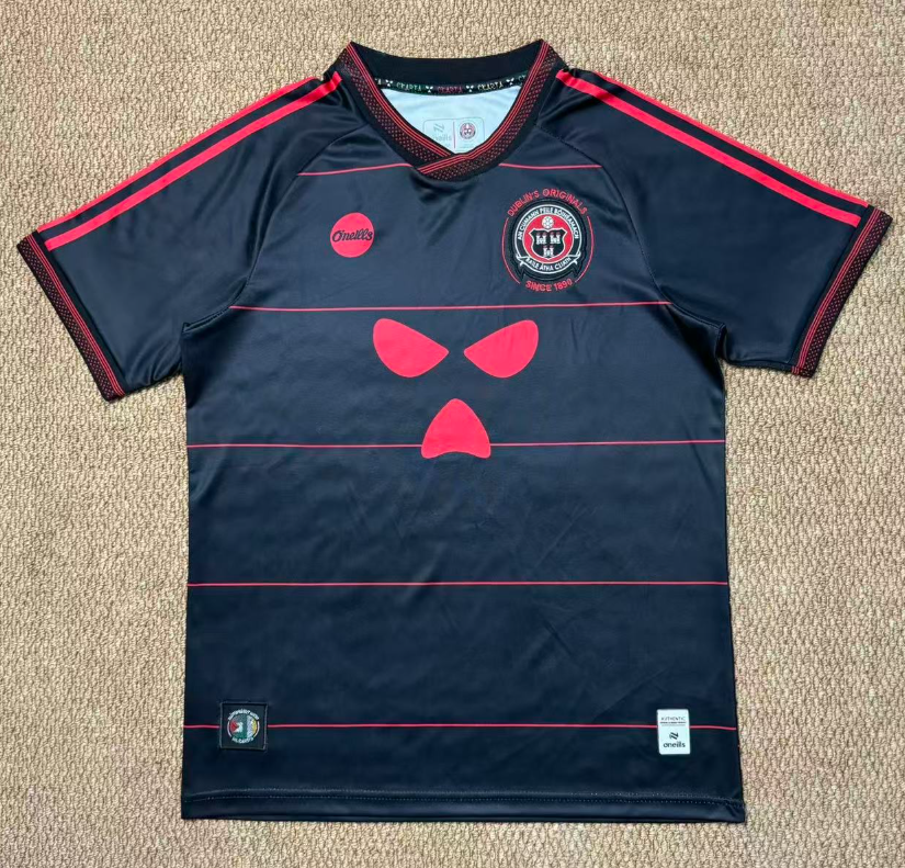 Fans Version 26/27 Bohemia second away black